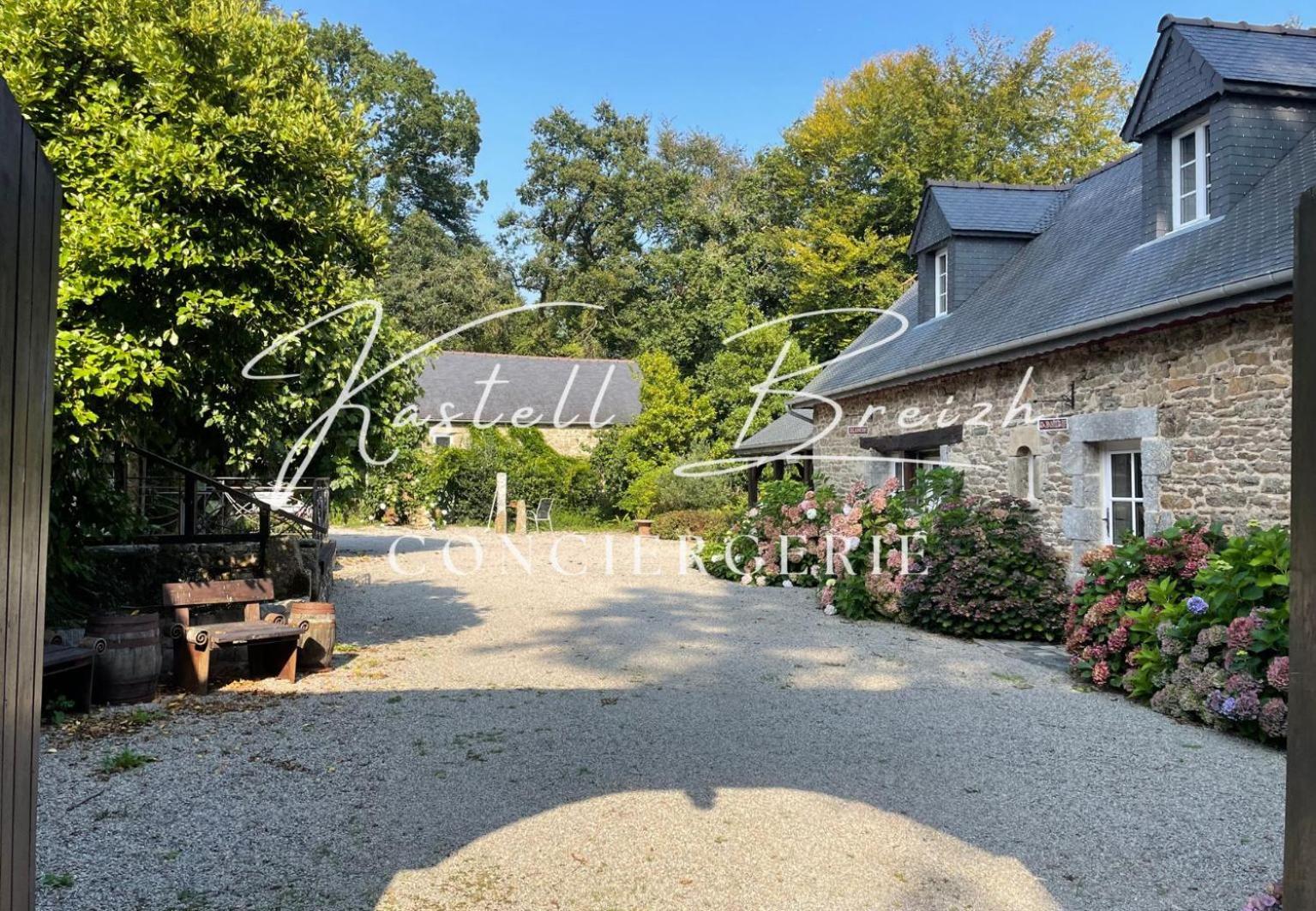 הוילה Saint-Gilles-Pligeaux La Familiale Du Manoir De Kerollivier מראה חיצוני תמונה